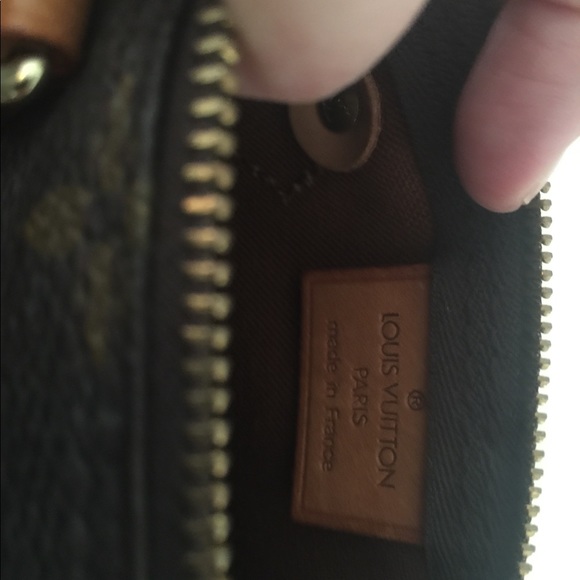 Authentic Louis Vuitton Mini Speedy (with Strap) - Picture 14 of 16